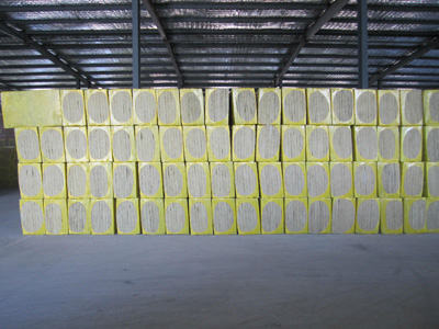 巖棉板 選購巖棉板時(shí)需要注意什么?